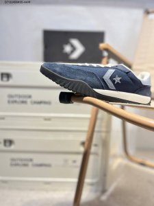 Pays Tribute To The Classics, The Retro Running Shoe Family Is Renewed Converse