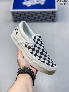 Vans Slip-On Og Classic Lx Premium Line Checkerboard Slip-On Casual Skate Shoes.