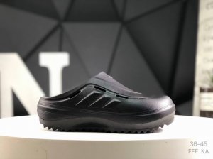 Adidas Adidas Ozwave Clog Ozeave Clog Versatile Comfortable, Scratch-Resistant,